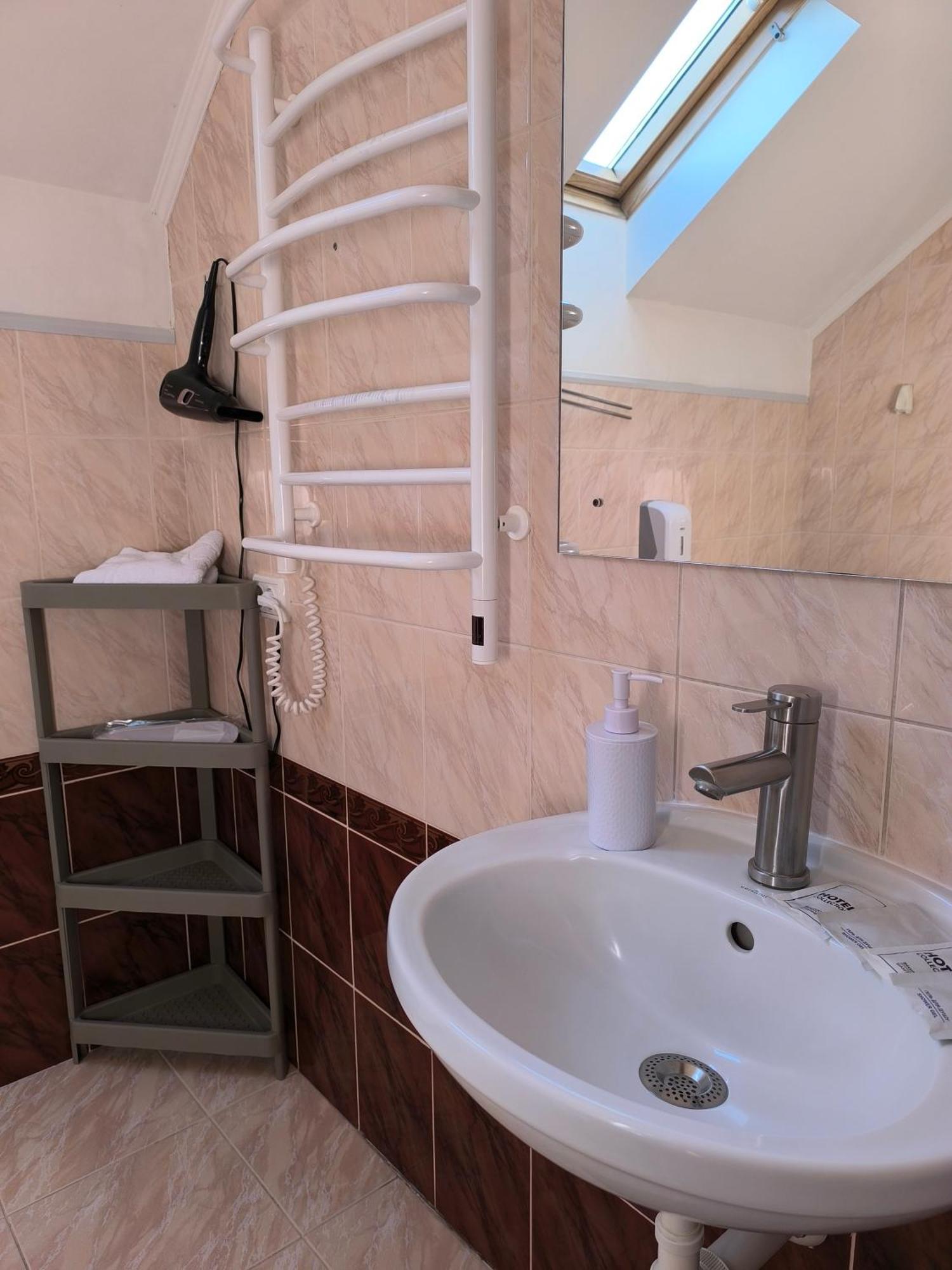 Hotel Delfin Mukacheve Room photo